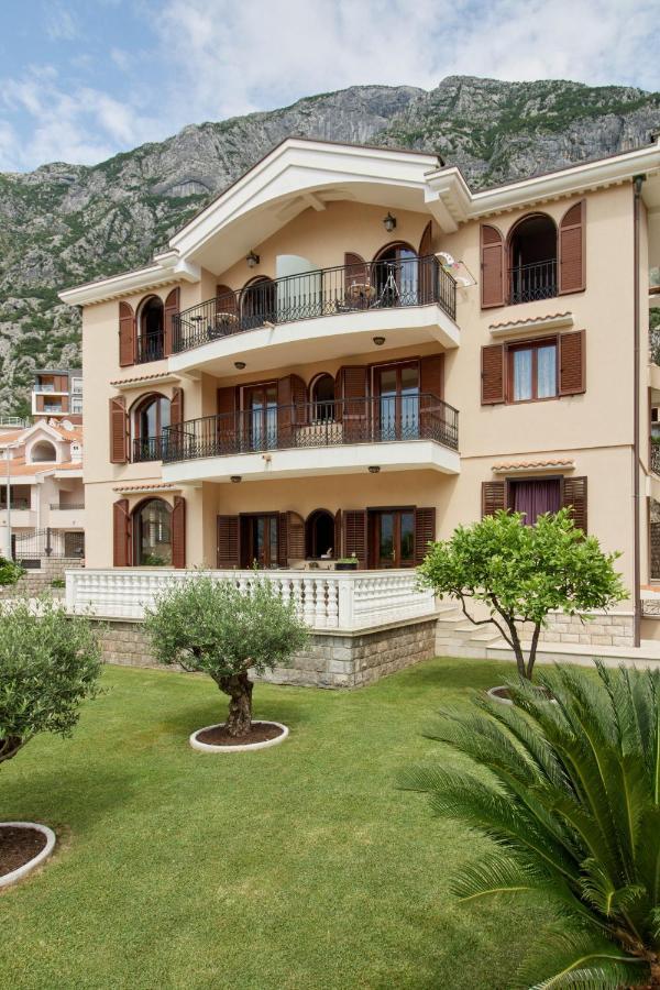 Apartments Djuranovic كوتور المظهر الخارجي الصورة